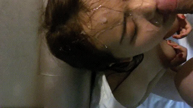 041101c6igi46ieaaegrhd.gif